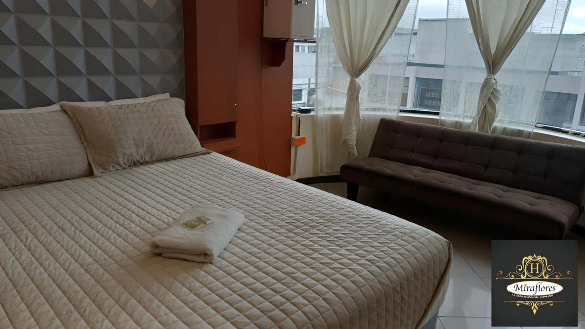 Hotel Miraflores Ibarra Esterno foto