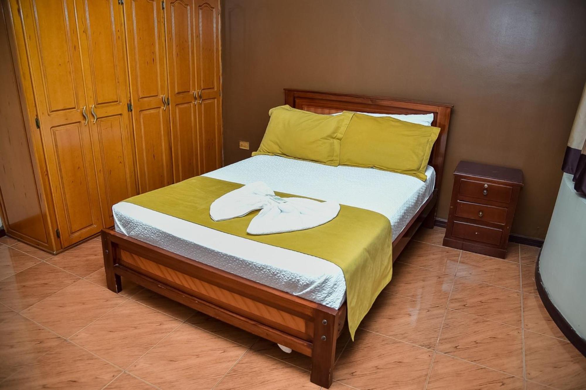 Hotel Miraflores Ibarra Esterno foto