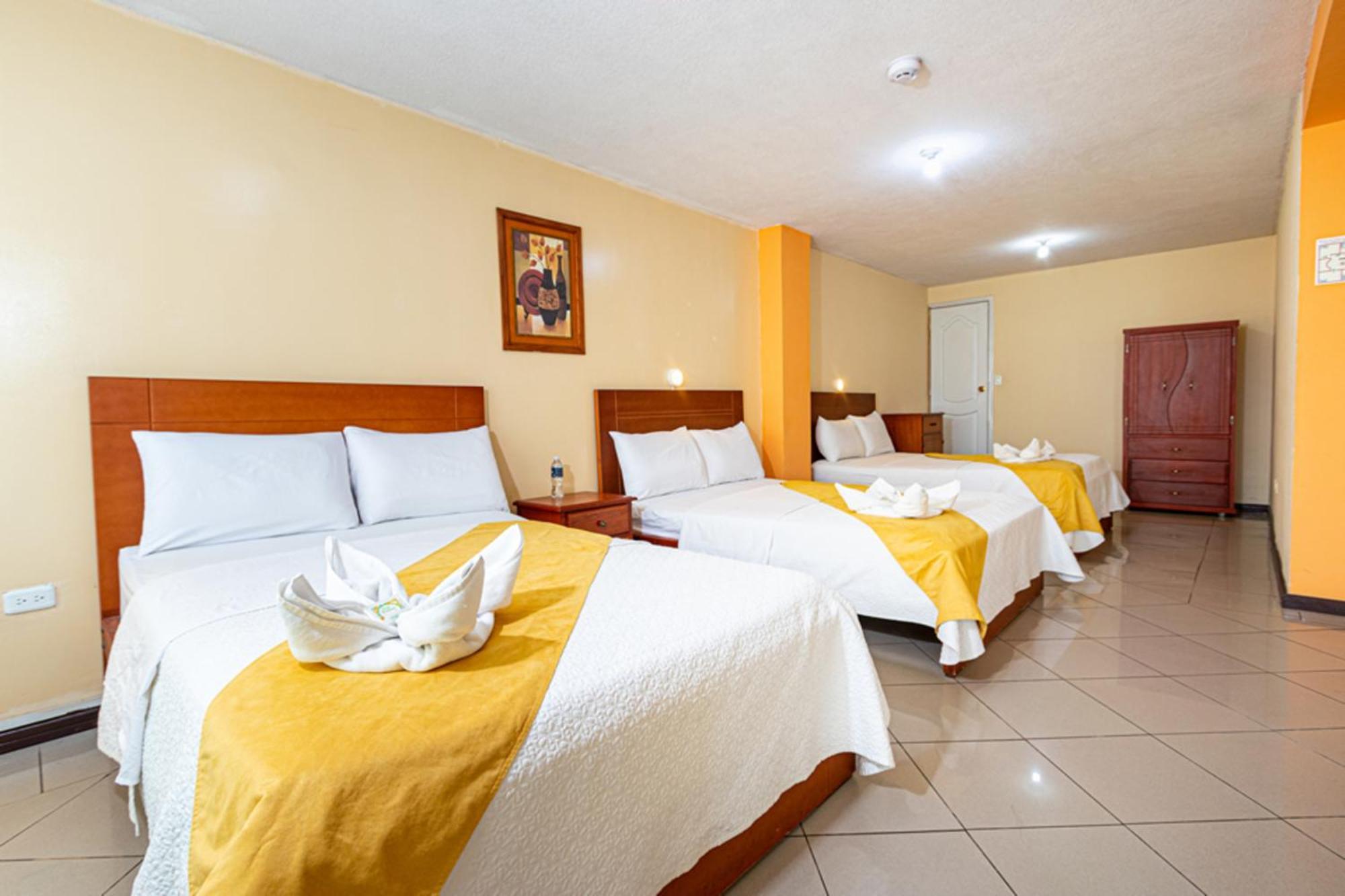 Hotel Miraflores Ibarra Esterno foto